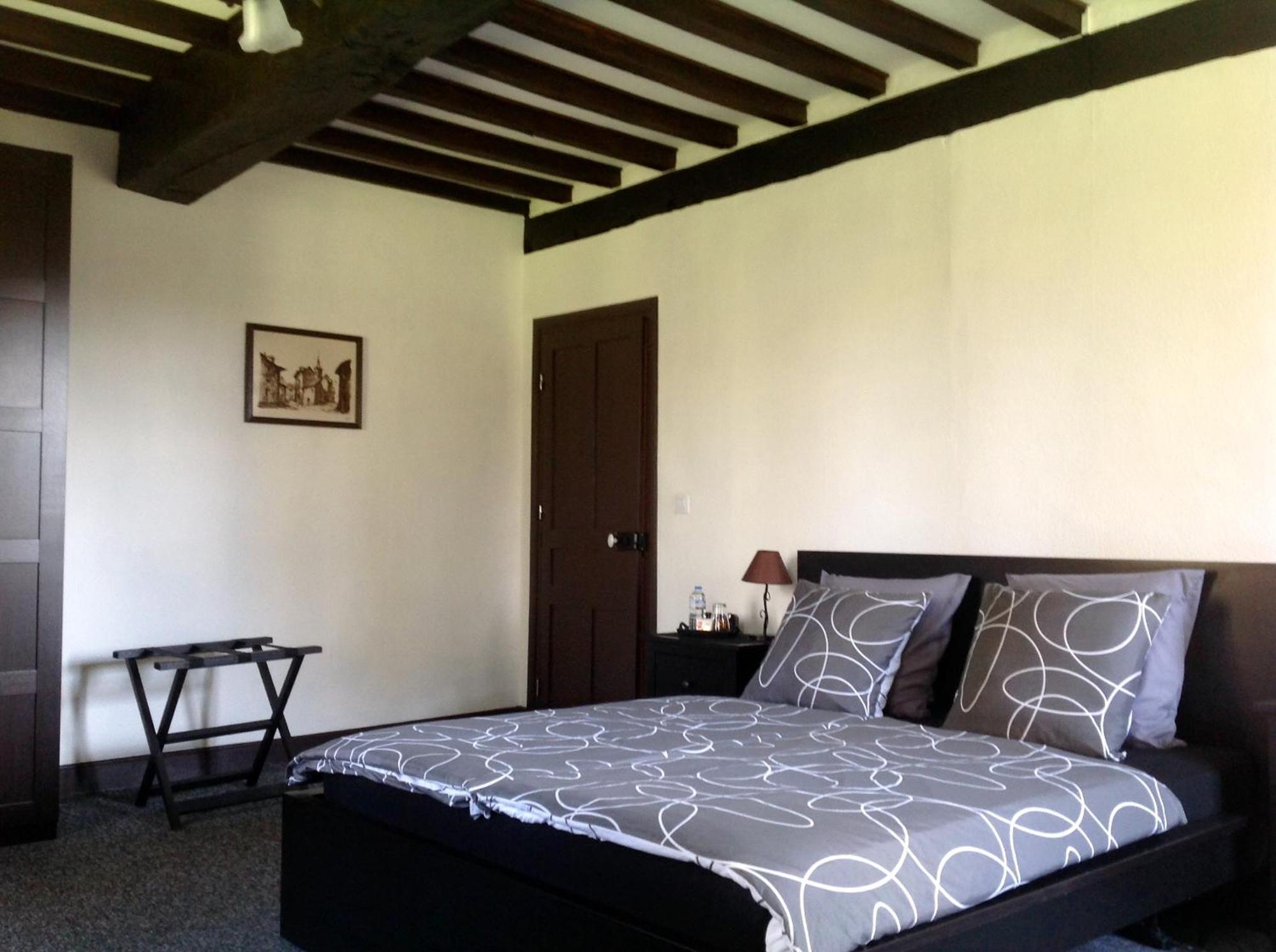 B&B Au Moulin 1771 Monein Rum bild
